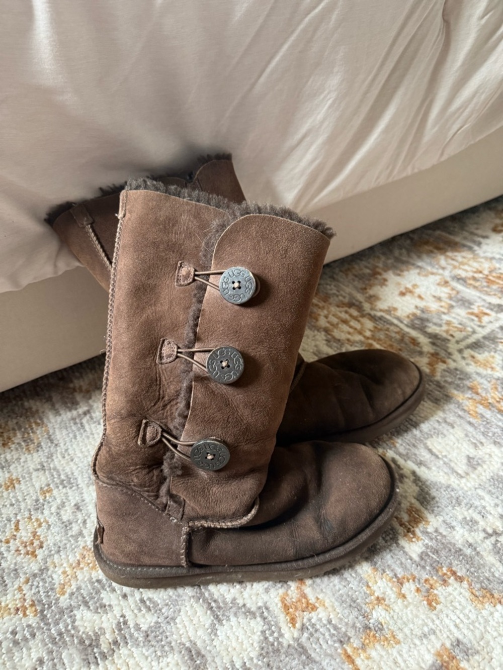 UGG Chestnut Brown Button-Triplet Sheepskin Winter Boots